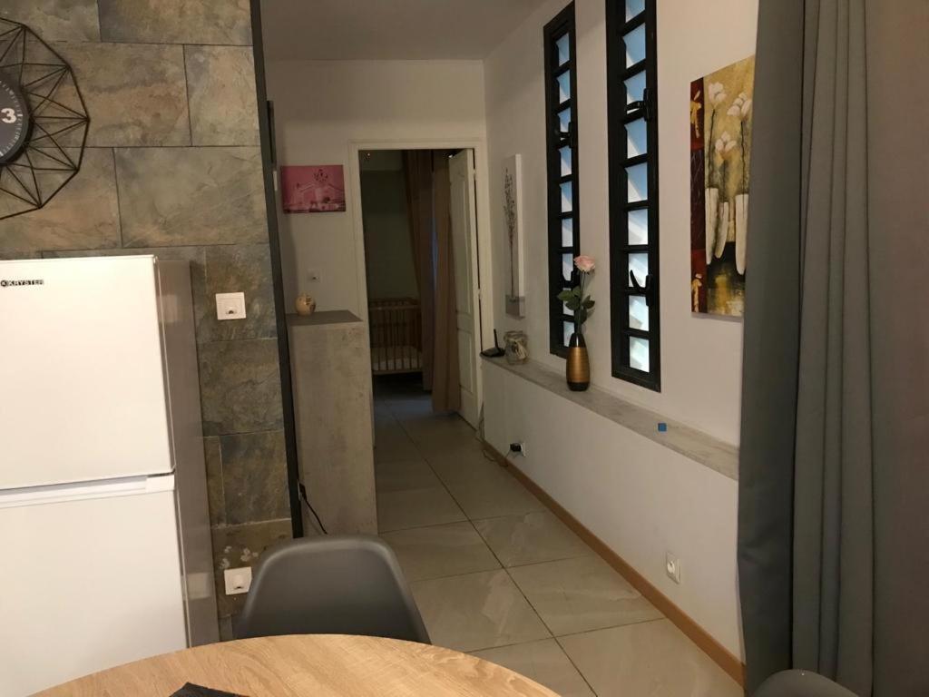Nicole Residence Avec Piscine Chauffee & Jacuzzi Saint-André Dış mekan fotoğraf